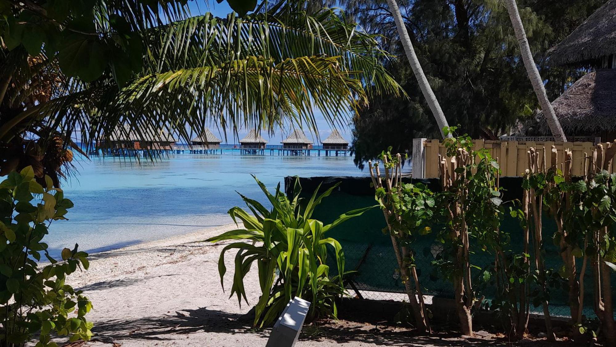 Hinamoe Lodge Avatoru Exterior photo